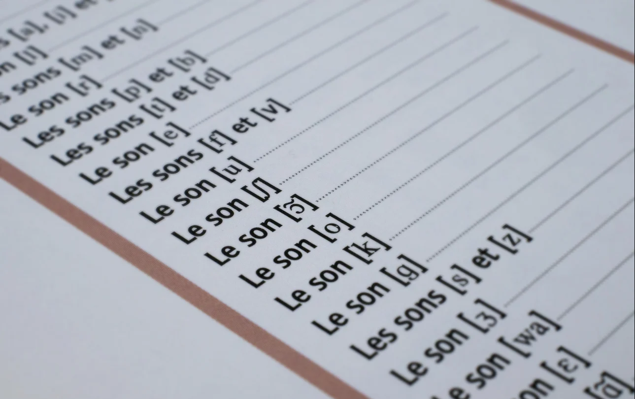 Découverte de la correction phonétique : stratégies pour le FLE